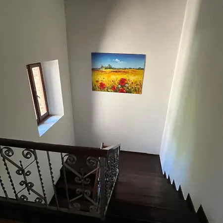 Charming Retreat In Tuscany Poggioni